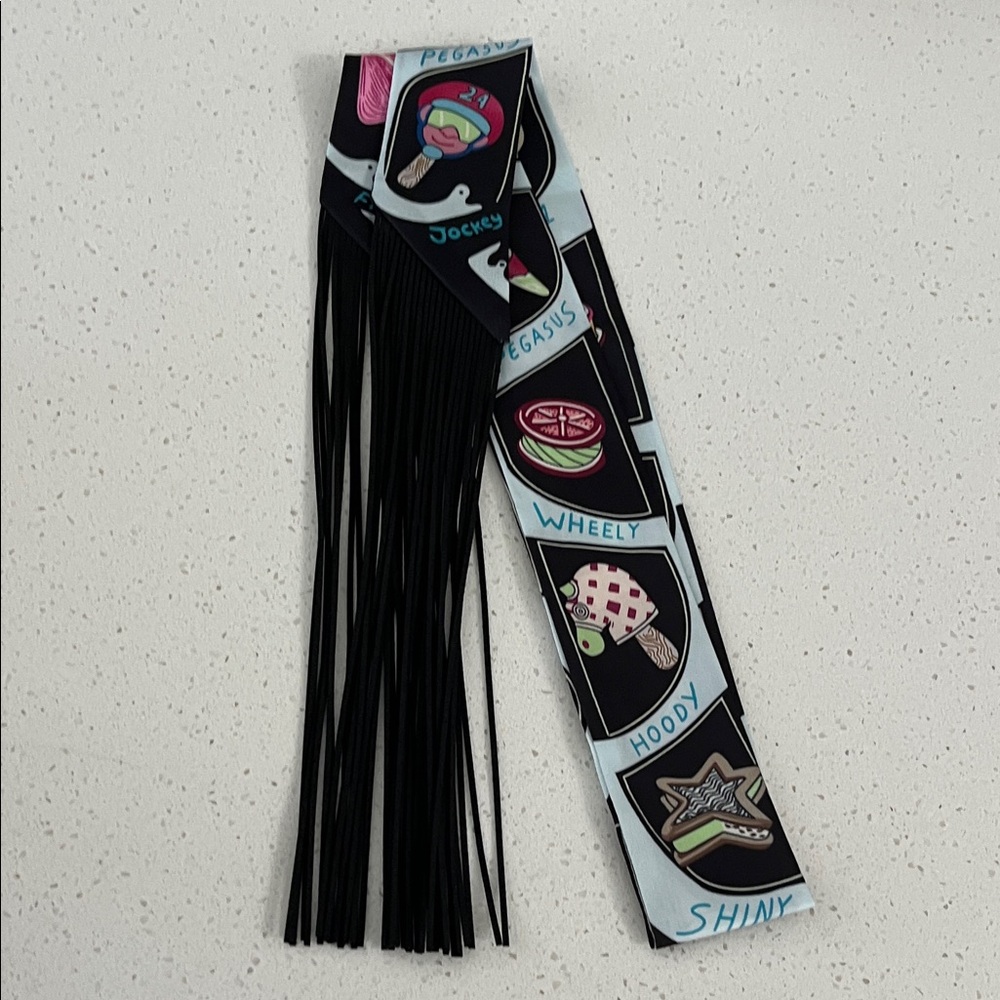 Stylish Black and Blue Women's twilly
